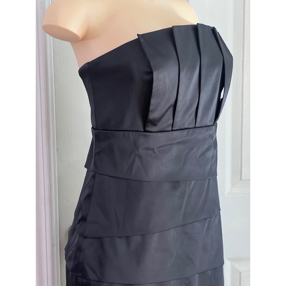 White House Black Market LBD Strapless Dress 12 Womens Pleated Black Cocktail